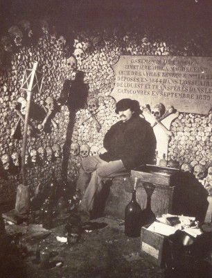 03_nadar-autoportrait-in-catacombs.jpg