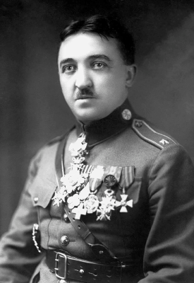 Stanislav_Cecek_1886_1930_Slavn_Unif_B.png