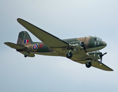 Dakota_Douglas_C-47_Skytrain_Wiki_22.jpg