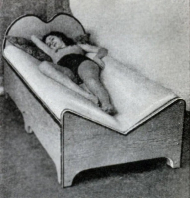 v-shaped-bed.jpg