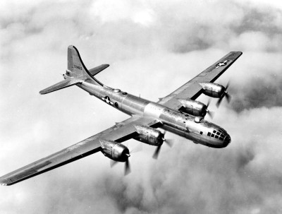 B-29_in_flight_22.jpg