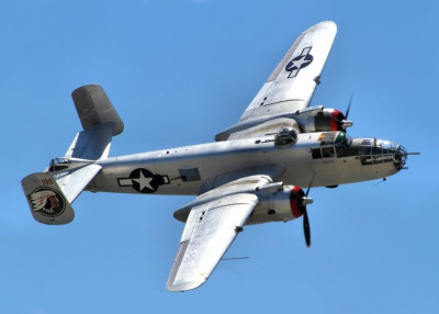 B25_Mitchell_Wikipedia_22.jpg