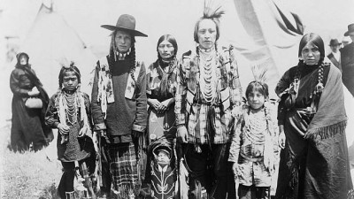 kootenai-family-in-1907-lccn97512150-cropped_denik-630-16x9.jpg (60.51 KiB) Zobrazeno 1475 x kootenai-family-in-1907-lccn97512150-cropped_denik-630-16x9.jpg