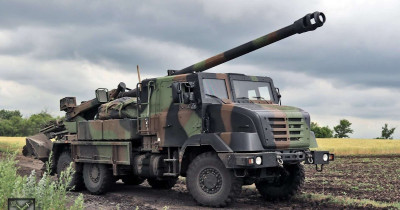 Luxembourg purchases 148th CAESAR 6x6 self-propelled howitzer for Ukraine.jpg