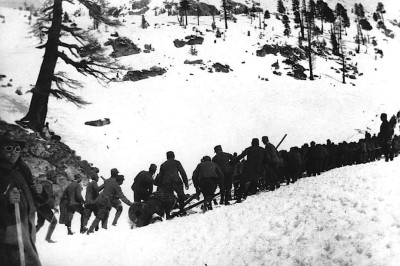 Přeprava hlavně byla v horském terénu náročná.