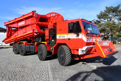 475781232_1023867789777021_7341307173368355726_n (1).jpg