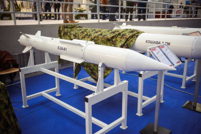 Radio-komamndo vođena raketa vazduh-zemlja E-24-A1.jpg