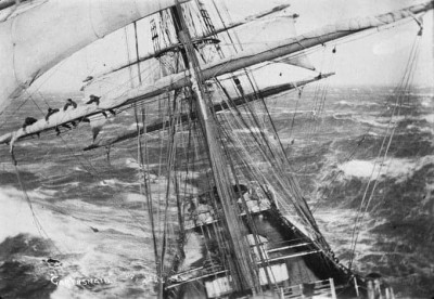 Sailing Barque Garthsnaid  rounding Cape Horn in 1920..jpg