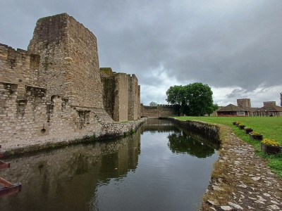 Smederevo jádro příkop.jpg