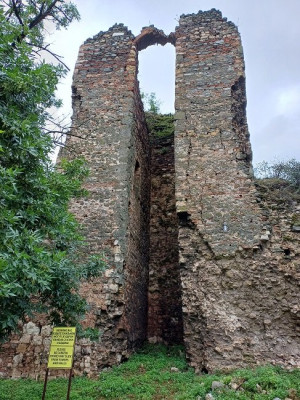 Smederevo hradební věž 2.jpg