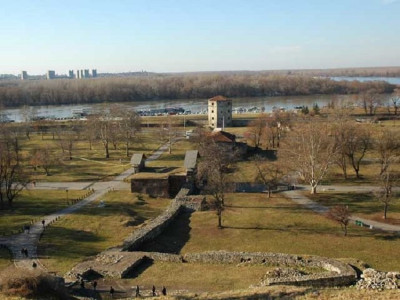 Dolní město hradby.jpg