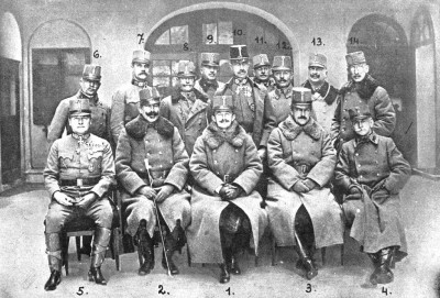 Karl_I_of_Austria_with_his_generals.jpg