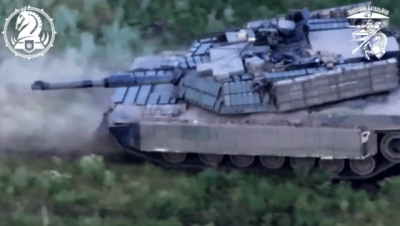 ukr-m1a1-abrams-with-a-little-bit-of-era-v0-amzjhtzi3vgd1.png