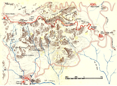 Mapa s vyznačenou Cestou 52 tunelů a se starší zásobovací cestou Strada degli Scarubbi (zdroj brodyaga.com)