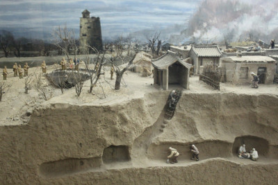 Damanskij-Tunnel-War.jpg