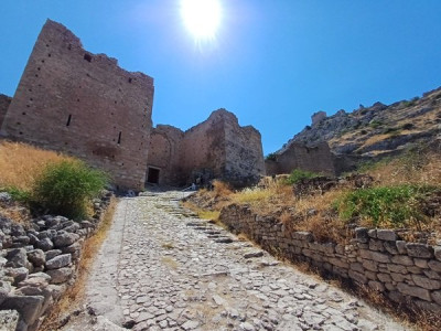 Acrocorinth 3. brána.jpg