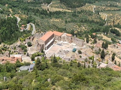 Mystra město 2 despotův palác a hirní město.jpg