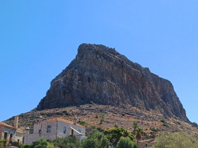 Monemvasia - skála.jpg