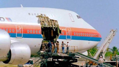 Boeing-747-Honolulu.jpg