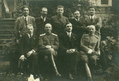 Dziejačy_BNR._Дзеячы_БНР_(1918).jpg