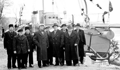 Posádka Drzki 1957-změněno-na-střední.jpeg